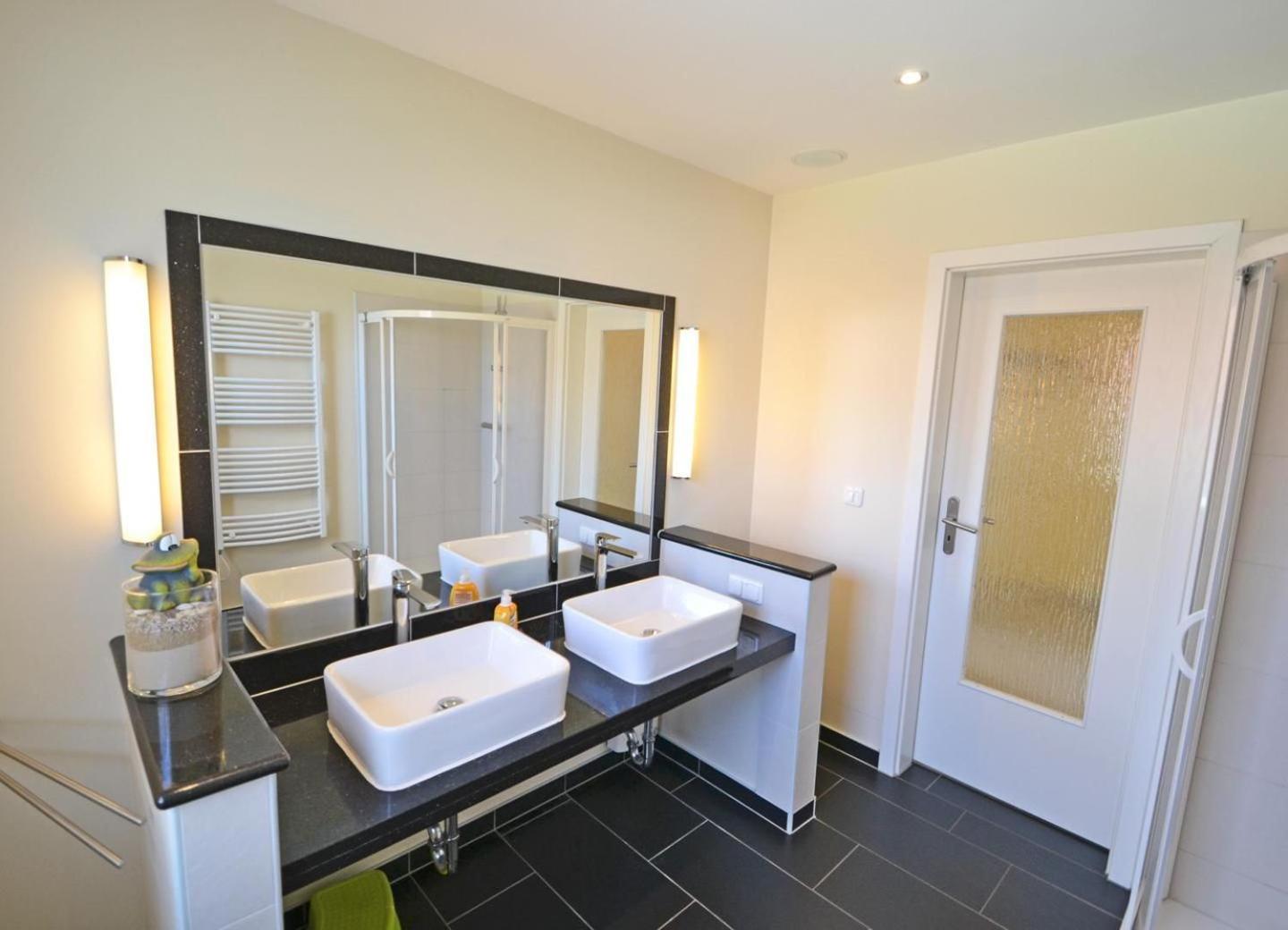 Haus Triade Ferienwohnung Triade 3 ซินโนวิทซ์ ภายนอก รูปภาพ